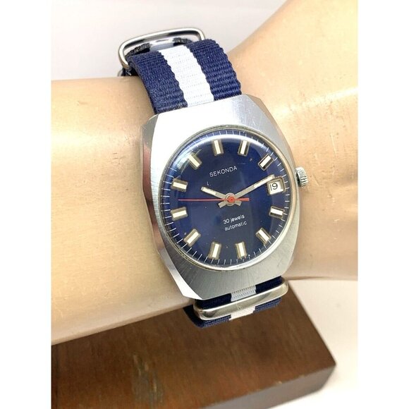 Sekonda Men's Watch Vintage USSR Automatic Blue Dial Date Nylon Strap 36mm - Picture 11 of 14